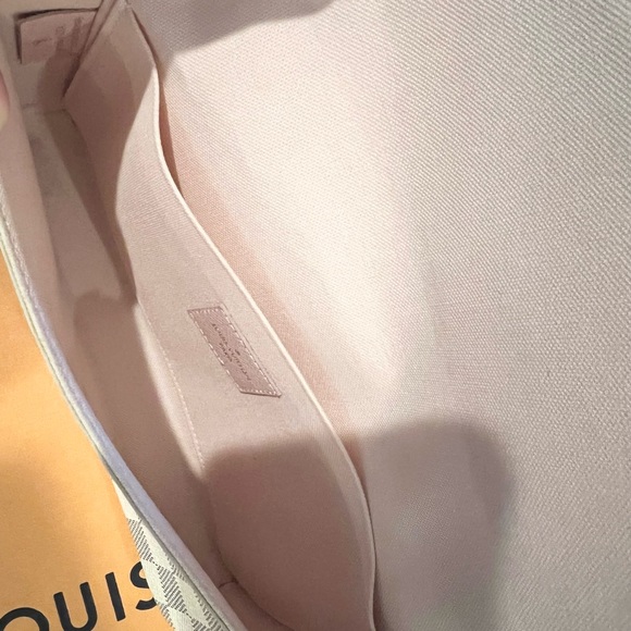 LOUIS VUITTON AZUR Felicie No inserts - Picture 9 of 14